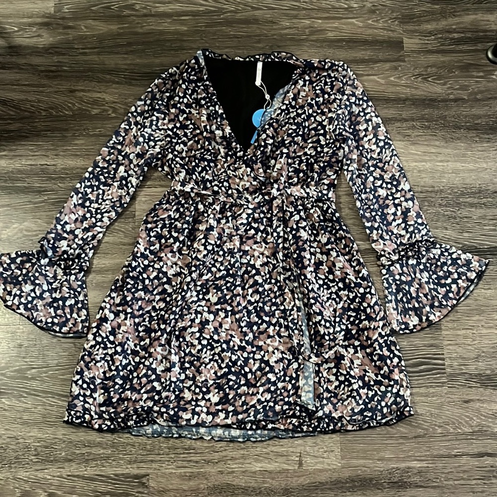 NWT Cupshe XL Long Sleeve Dress